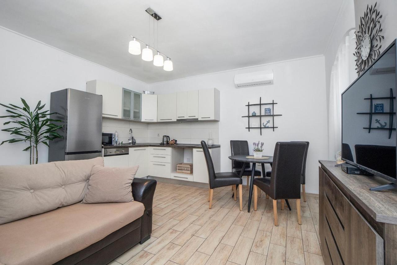 Apartment Feratjer Split Exteriér fotografie