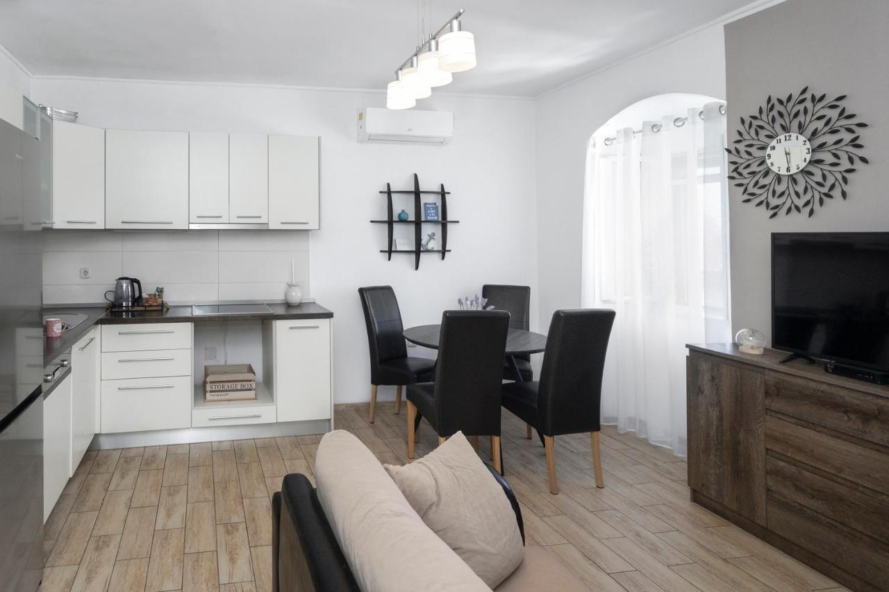 Apartment Feratjer Split Exteriér fotografie